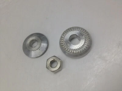 ENYA Drive Flange, Propeller washer and Nut  for RC Engine .40 Model 6002  - Image 1 of 4