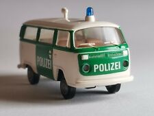 Brekina VW T2  Bus Polizei grün / weiß  1:87