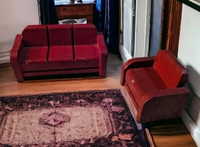 Muebles para casa de muñecas Strombecker años 30 rojo sofá silla conjunto madera vintage escala 116 Foto 1 de 4