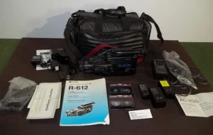 Ricoh R-612 8 mm Video Cassette Camera Recorder Tested Bundle - Picture 1 of 7