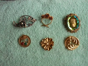 QUALITY LOT OF 6 VINTAGE BROOCHES or PINS-DEALERS ESTATE - Picture 1 of 4