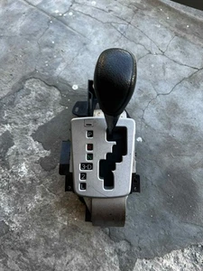 09-13 TOYOTA COROLLA AUTOMATIC SHIFTER GEAR BOX SELECTOR OEM - Bild 1 von 6