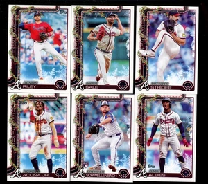 2025 TOPPS HOLIDAY ATLANTA BRAVES TEAM SET  Drake Baldwin RC - Picture 1 of 2