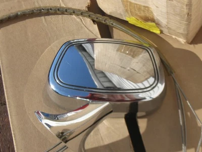 Espejo retrovisor con control remoto izquierdo Buick Skylark 1971-72 nos Foto 1 de 4