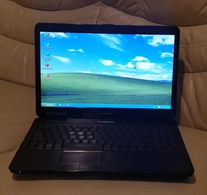 Win XP Laptop intel 160GB HDD 3GB Ram DVD Drive Wifi Ready to use - Picture 1 of 4