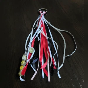 Nastri e Perline Porta Charm Wishy Rosso Nero Rosa e Bianco Perline Decorazione Porta CL - Foto 1 di 11