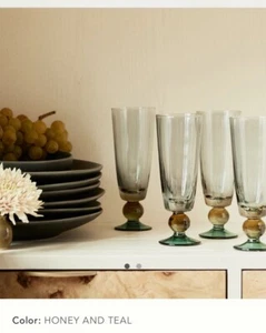 Neu Anthropologie Maude Flöten 4er Set Honig türkis - Bild 1 von 3