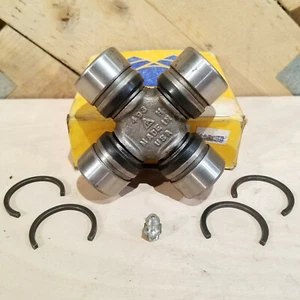 Precision 513 Universal U Joint USA For Ford Toyota Jeep NOS - Swanky Barn - Foto 1 di 12