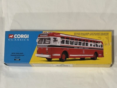 Corgi Classics 54009 New England Transportation Bus GM 4507 Boston - Providence - Image 1 of 3