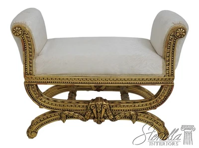 F65873: Banco tallado francés Luis XIV acabado dorado Foto 1 de 4