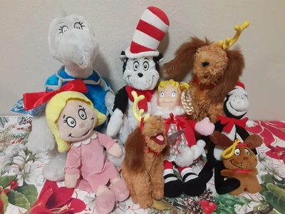 Dr. Seuss Plush Toys Universal Studios 2000 and Aurora 2018 Lot of 8 Pre-Owned - image 1 of 4