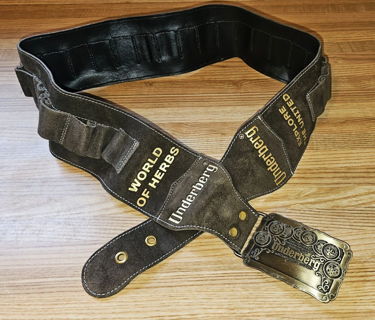 ウンダーベルグ ガンベルト ディスプレイ用 Underberg Gun Belt