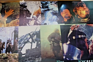 18 alte Aushangfotos + 1 Kleinplakat A3 Kino Film EXCALIBUR im Verleihumschlag - Foto 1 di 4