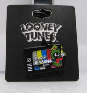 Looney Tunes WB Marvin the Martian Invasion Pin NEU - Bild 1 von 6