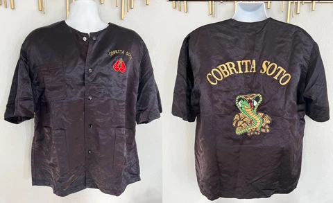 2001 Cesar 'Cobrita' Soto vs Johnny Tapia Corner Silk Jacket Worn by Miguel Diaz Cover