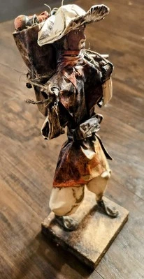 Escultura vintage de papel maché estilo popular mexicano. Foto 1 de 4