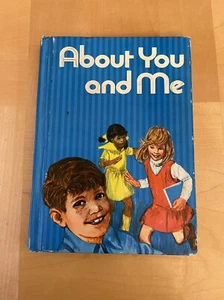 Libro de lectura vintage sobre ti y yo aula de maestra de escuela primaria 1973 - Imagen 1 de 10