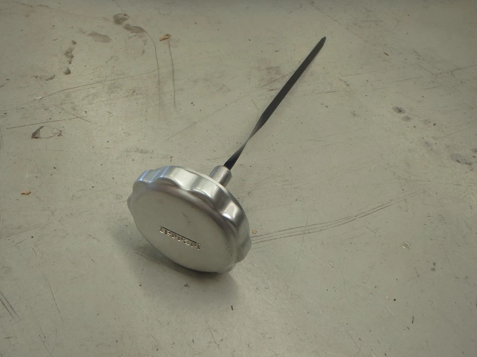 Tapa de llenado de aceite Ferrari 360 Modena + varilla 202249 J075 Foto 1 de 1