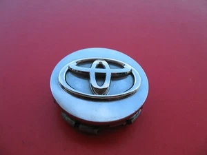 TOYOTA AVALON CAMRY SIENNA MATRIX 1 WHEEL RIM HUB CAP HUBCAP CENTER COVER #9340 - Picture 1 of 2