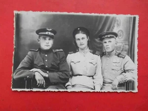 USSR 1945 Soviet soldier woman with medal aviation troops. WWII Real photo - Picture 1 of 2