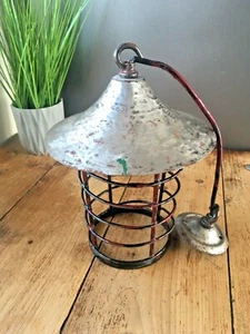 INDUSTRIAL GARAGE WORKSHOP LANTERN SPIRAL CAGED METAL CEILING LIGHT LAMP VINTAGE - Picture 1 of 8