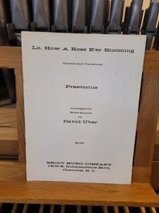 * Praetorius, arranged Uber: Lo, How a Rose Variations; brass quintet (Brodt) - Picture 1 of 1