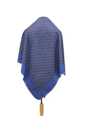 Bufanda Cuadrada de Seda Escada Azul Gráfico Corazón Motivo Retro Diseñador #A123 Foto 1 de 4