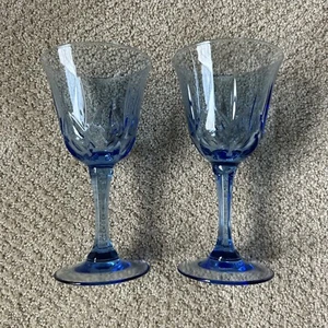 Set of 2 Vintage Avon Fostoria American Blue Water Wine Goblets, 7-1/4" - Picture 1 of 3