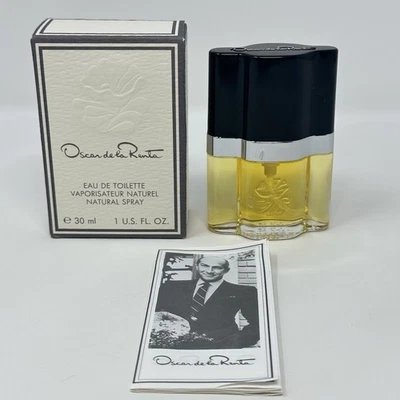 Oscar de la Renta Eau De Toilette Spray 1 fl. oz. NEW - Image 1 of 4