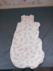 Disney's Winnie the Pooh Baby Sleeping Bag (0-6 mos.) 2.5 Tog Good Condition - Picture 1 of 3