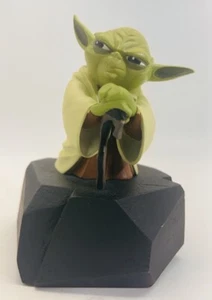 Gentle Giant Studios 2004 Star Wars Clone Wars Yoda Bust Maquette 3025/7500 - Picture 1 of 6
