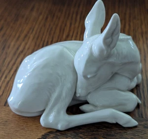 Nymphenburg Porcelain Deer Fawn Bambi ALL WHITE Rare Find SIGNED A. Gohring - Picture 1 of 11