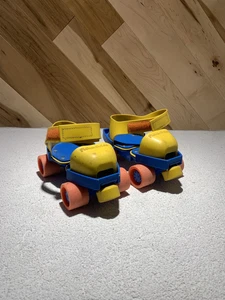 Vintage 1984 1989 Fisher Price 1-2-3 Grow With Me Roller Skates Adjustable Kids - Picture 1 of 3
