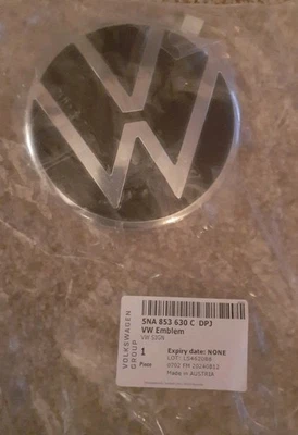 Puerta levadiza trasera emblema Volkswagen Tiguan 2022-2024 OEM NUEVA 5NA-853-630-C-DPJ Foto 1 de 2