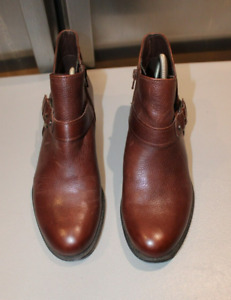 Vintage naturalizer  N5 Comfort - Sz 9- Brown ankle boots Almond Toe Block Heel