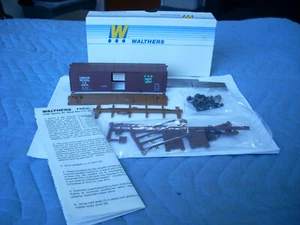 WALTHERS #932-3113 CANADIENSE NACIONAL 40' CAJA DE ACERO COCHE ESCALA HO NOS/NOB (RR) - Imagen 1 de 6
