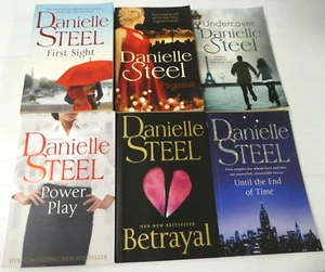 Danielle Steel, Lot Of 6 x Books, Betrayal, Power Play, Pegasus (PB) LV3 - Picture 1 of 4