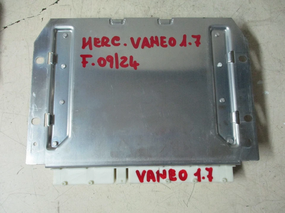 4144460153 BOSCH CENTRALINA ESP+BAS MERCEDES-BENZ VANEO 1.7 CDI 0265109617 - Immagine 1 di 1