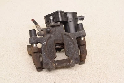 Задний левый тормозной суппорт Subaru WRX с электронным стояночным тормозом оригинальный 2018-2021 - Изображение 1 из 3