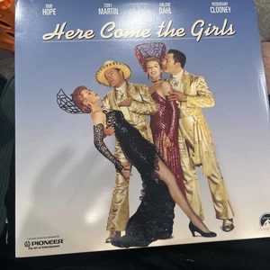 HERE COME THE GIRLS - BOB HOPE / ROSEMARY CLOONEY -  LASERDISC - EXCELLENT - Picture 1 of 2