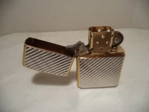 ZIPPO LIGHTER  VINTAGE BRASS SERIE PRESTIGE 553 CORN ROW 1996 NEW nuovo - Picture 1 of 5