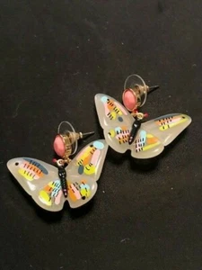 N2 BEAUTIFUL BUTTERFLY STUD EARRINGS. BRAND NEW. FREE P&P - Picture 1 of 4