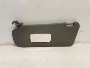 2004-11 Chevrolet Aveo Drivers Left Sun Visor *Gray Cloth* - Picture 1 of 4