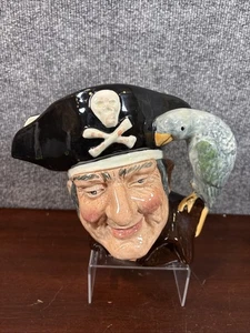 Tazza vintage Royal Doulton Toby "Long John Silver" bordo sanguinante grande 7" pre-1973 - Foto 1 di 6