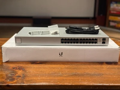 Ubiquiti Networks UniFi US-24 Gigabit Managed Switch 2 x SFP, 24-Port Layer 2 - Image 1 of 2