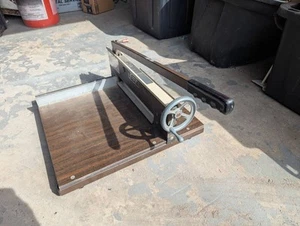 Martin Yale 0-12 Paper Cutter Commercial 200-Sheet Stack 12" - IL P/U Available - Picture 1 of 5