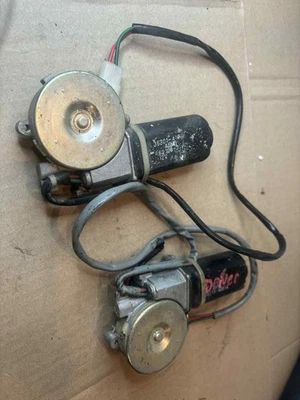 Mazda Rx7 FB 1981 - 1985 Power Window Motors Tested - Image 1 of 2