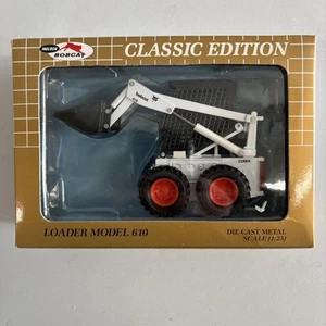 Bobcat 610 1:25 Scale M-610 Skid-Steer Loader New In Box - Picture 1 of 5