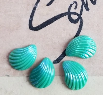 Подлинный винтажный Schiaparelli нефрит зеленый AB оболочка 12 мм кабошон ювелирных изделий неиспользованный  - Изображение 1 из 3