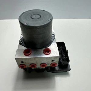 2012 - 2014 Mercedes W218 CLS550 CLS500 ABS Antilock pump module A 218 431 09 12 - Picture 1 of 9